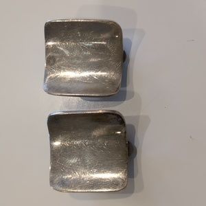 Vintage clip earrings. Silver. Made in Mexico.